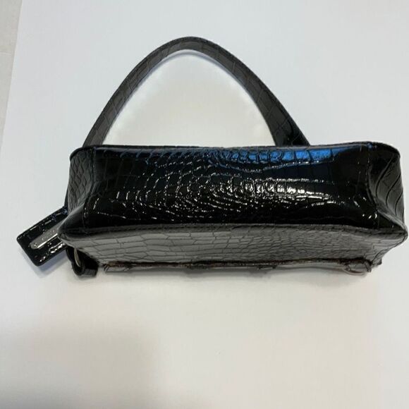 Emilie m Small Shoulder Bag. Vegan Croc Leather. Embossed top handle bag. Silver - Picture 7 of 10